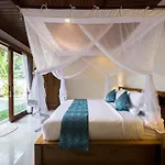 Tutik Private House By Supala