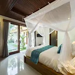 Tutik Private House By Supala