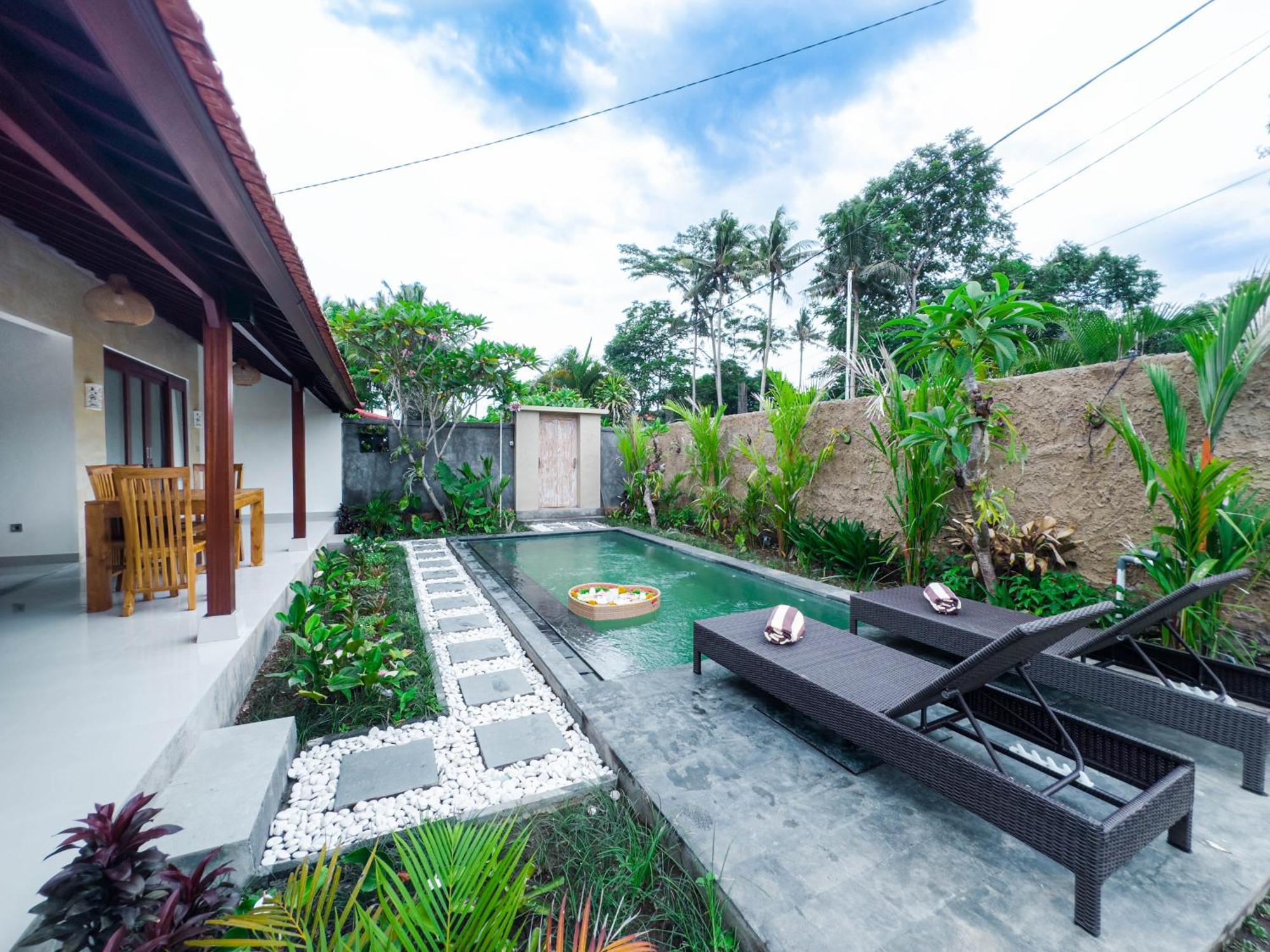 Villa Tutik Private House By Supala
