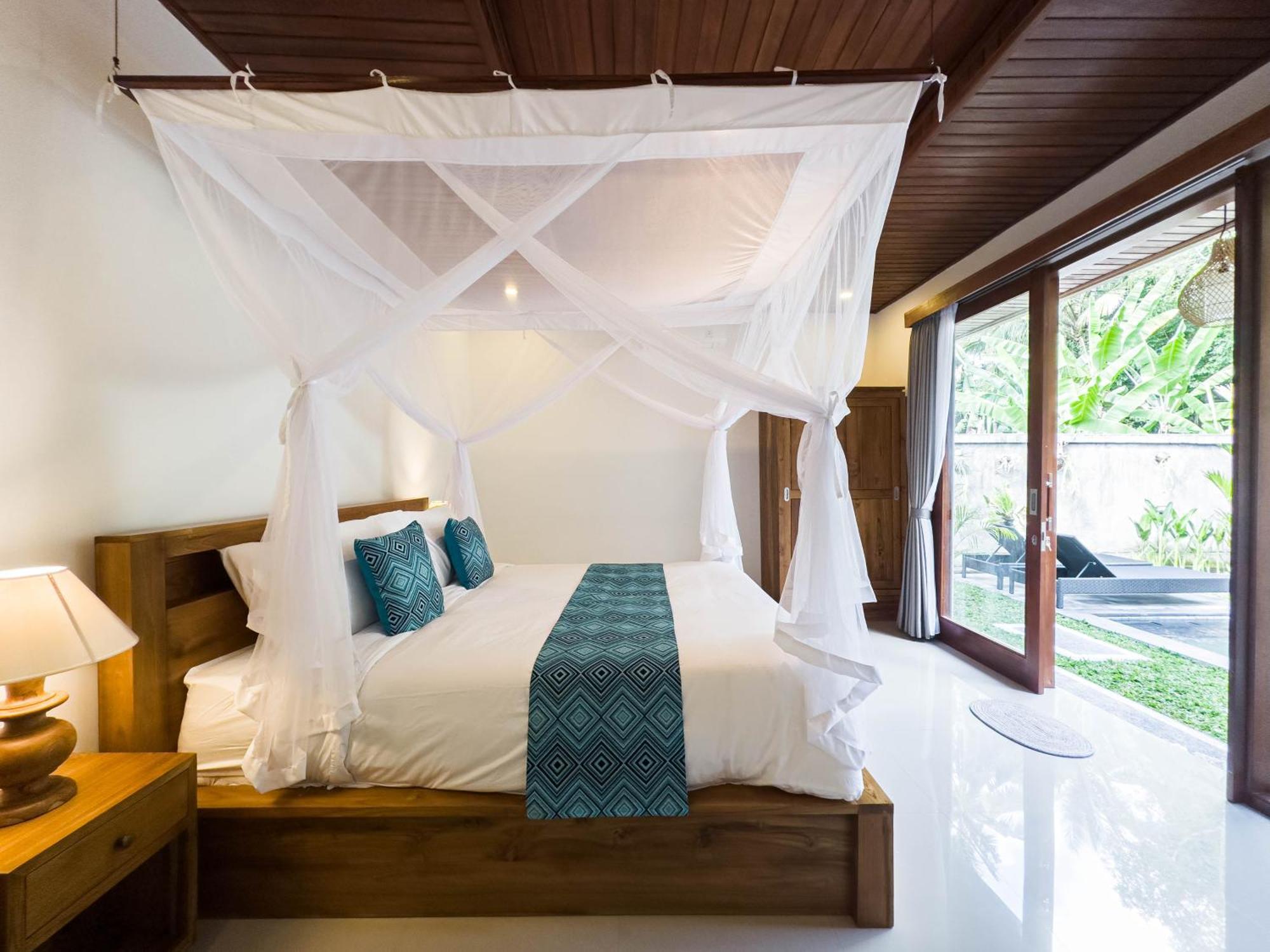 Tutik Private House By Supala